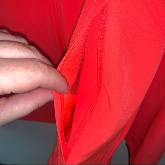 Under Armour Stretch Loose Hooded Jacket XL - Picture 7 of 7